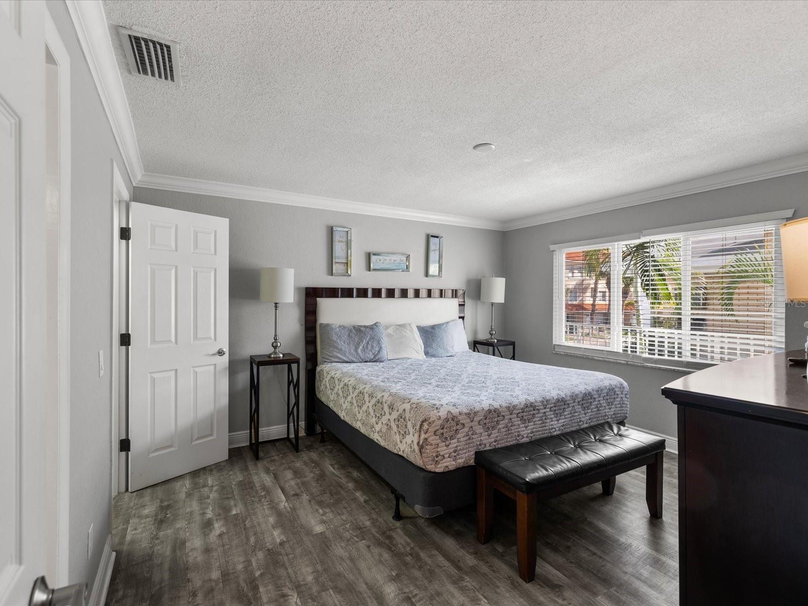 BAYSIDE SUB 2 - Residential Lease