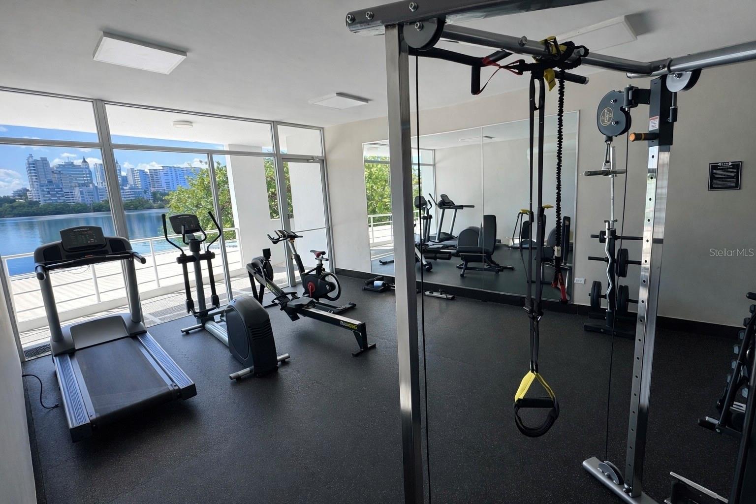 ASHFORD LAGOON PLAZA - Residential