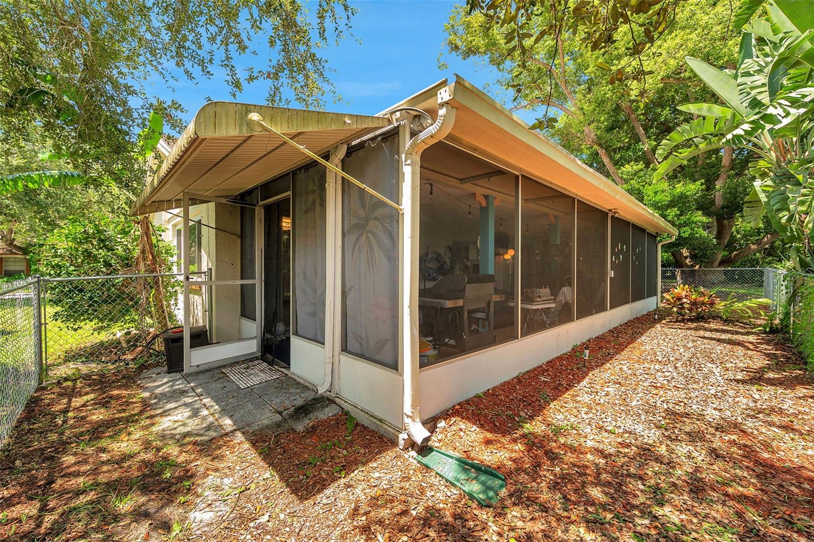 BEACON WOODS VILLAGE - Residential