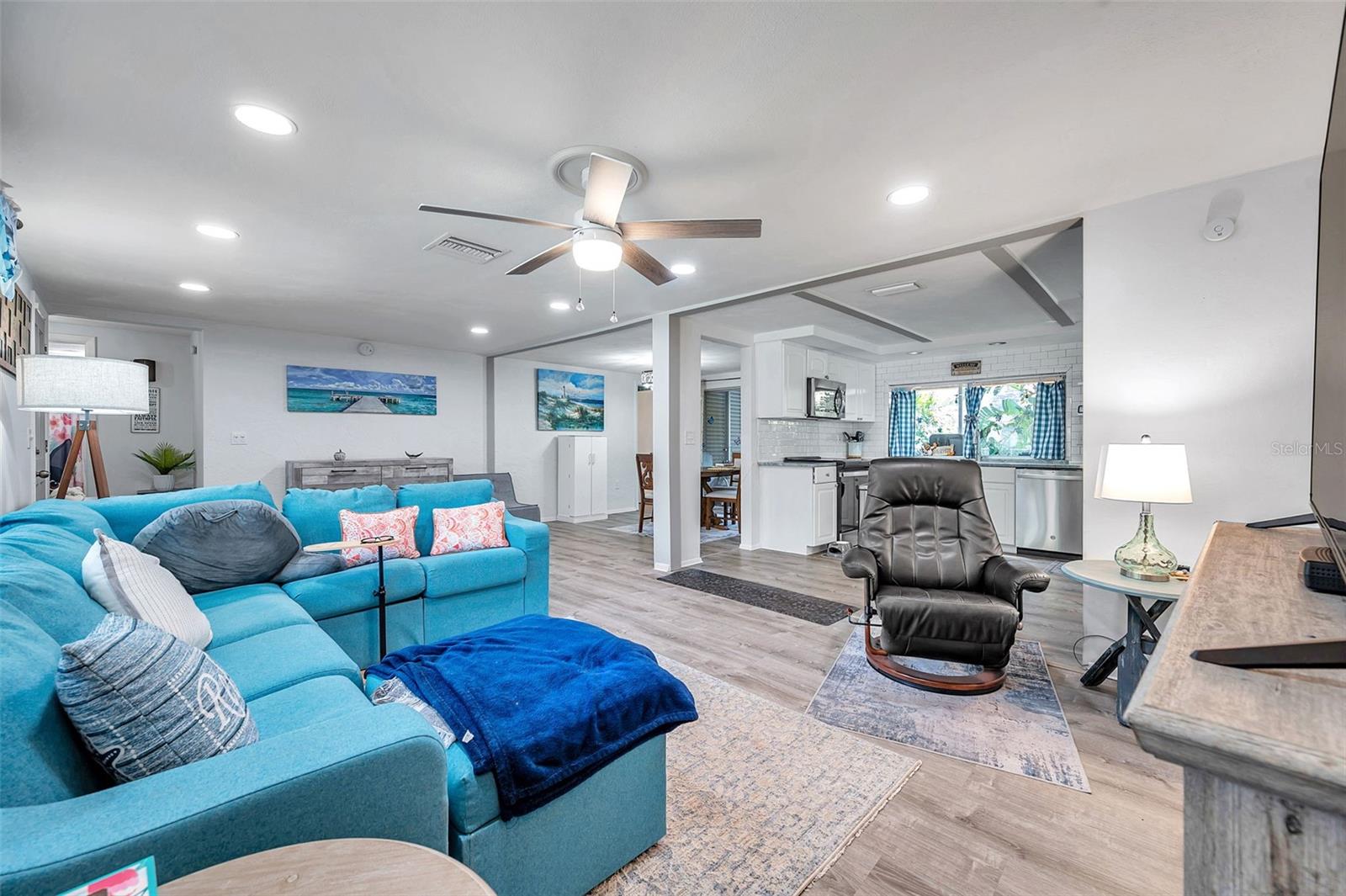 BEACON WOODS VILLAGE - Residential