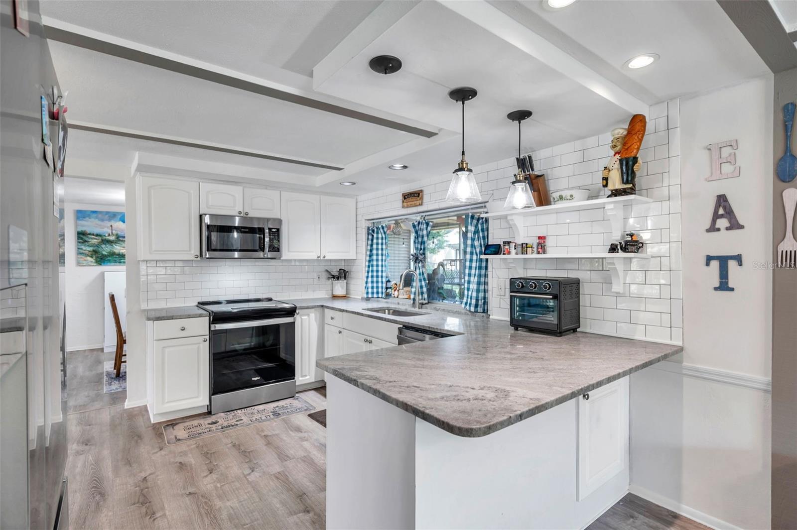 BEACON WOODS VILLAGE - Residential