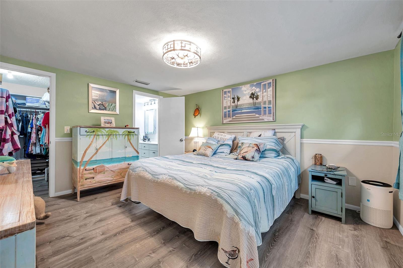 BEACON WOODS VILLAGE - Residential