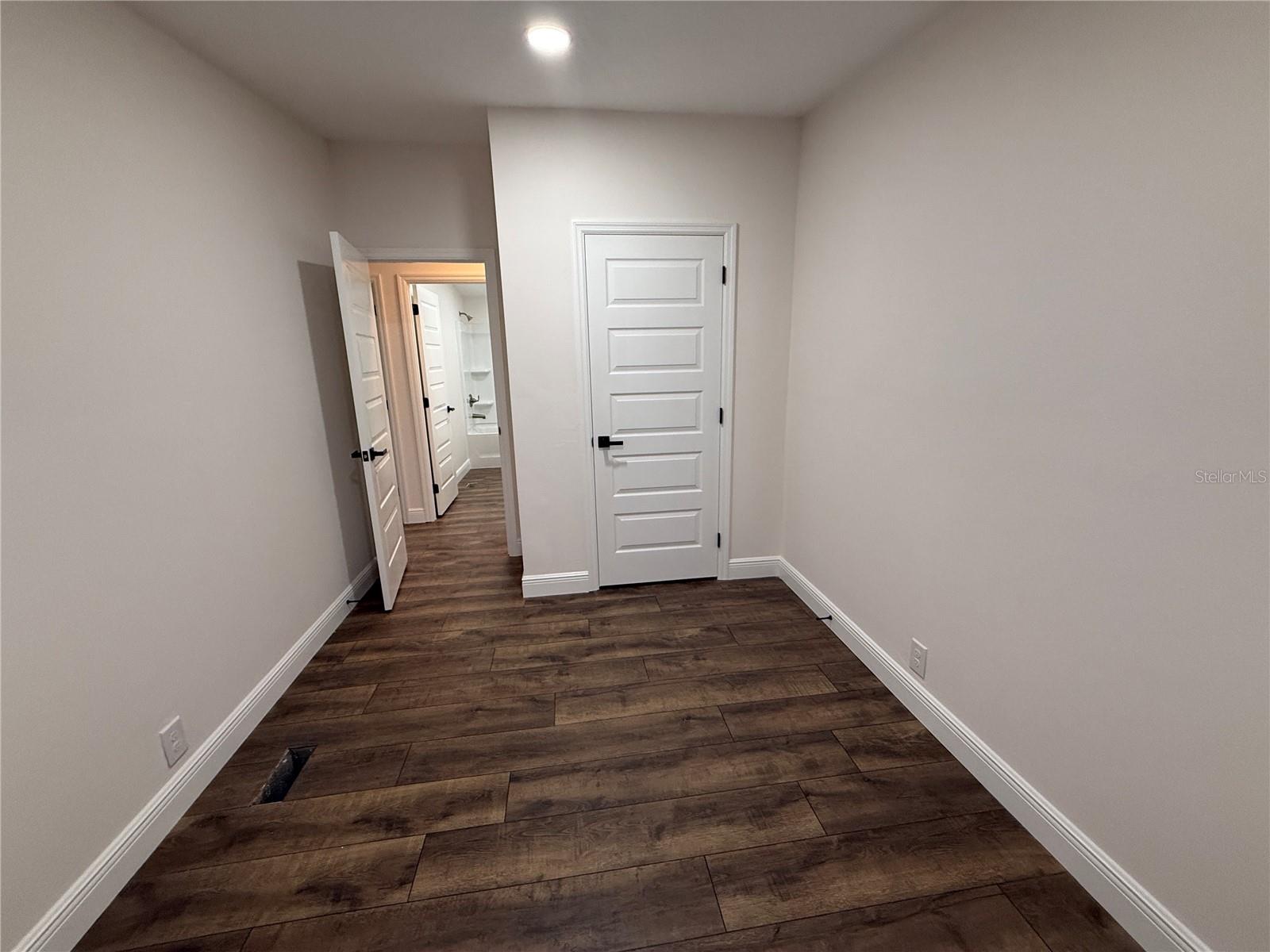 MORELAND PARK SUB - Residential