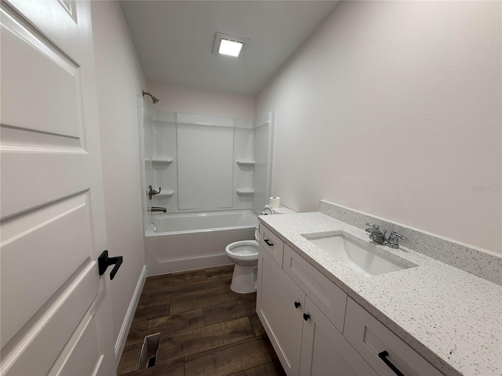 MORELAND PARK SUB - Residential