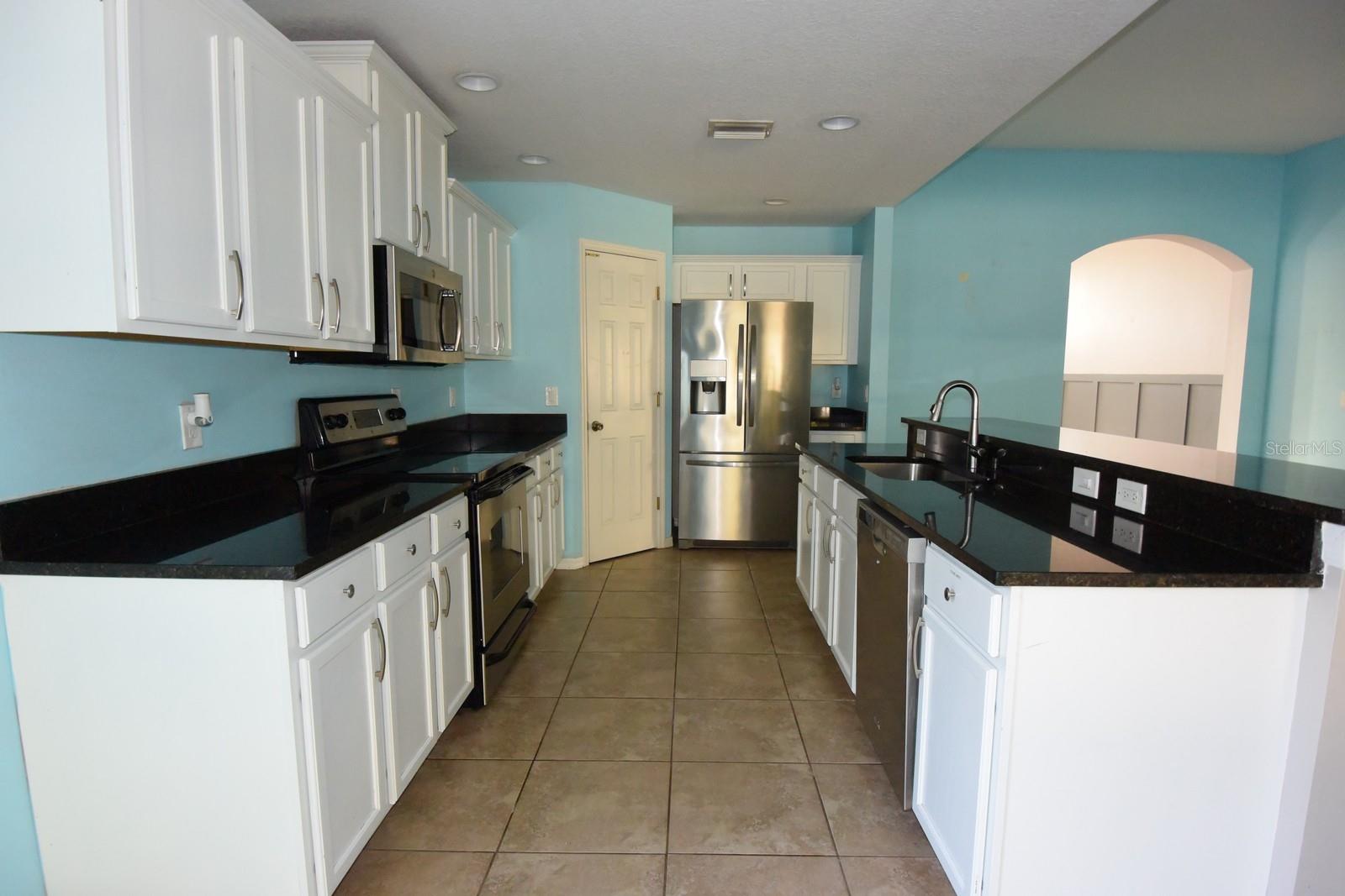 KINGSFIELD LAKES PH 2 - Residential