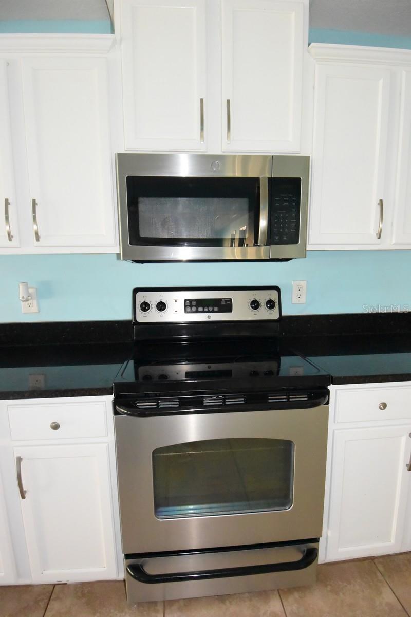 KINGSFIELD LAKES PH 2 - Residential