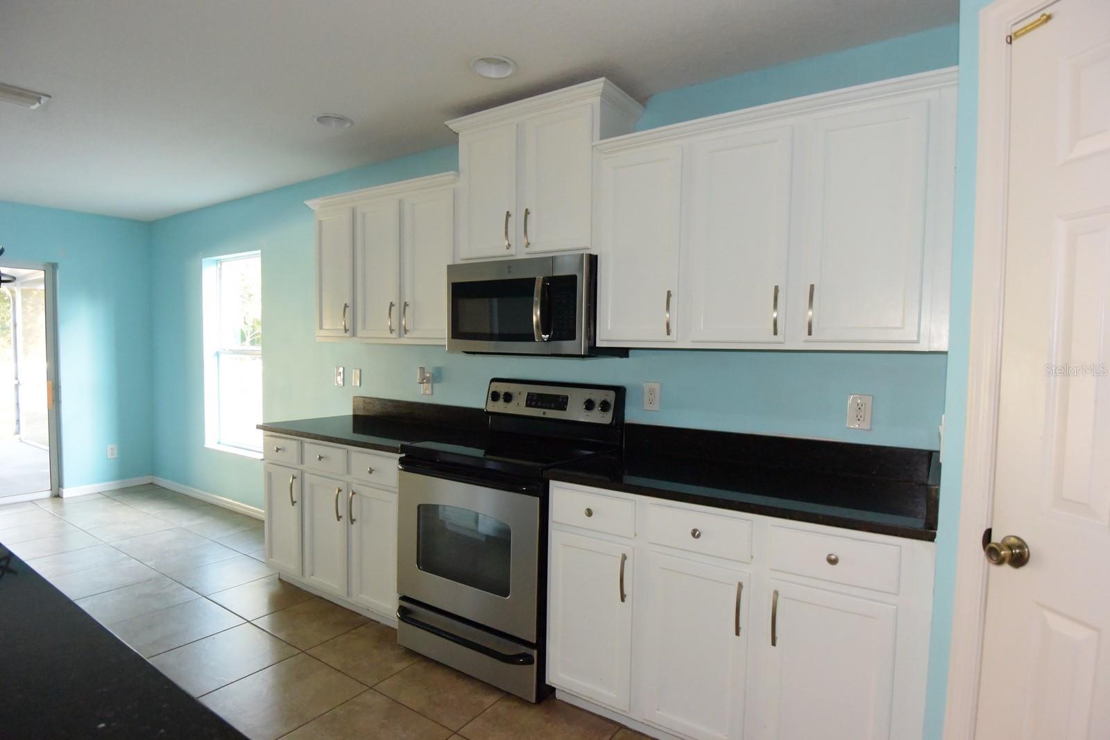 KINGSFIELD LAKES PH 2 - Residential