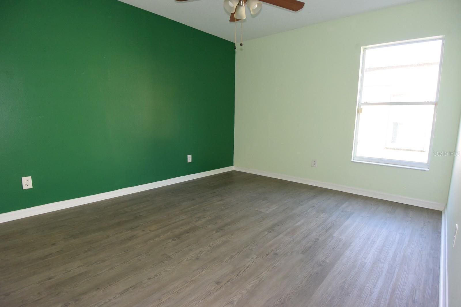 KINGSFIELD LAKES PH 2 - Residential