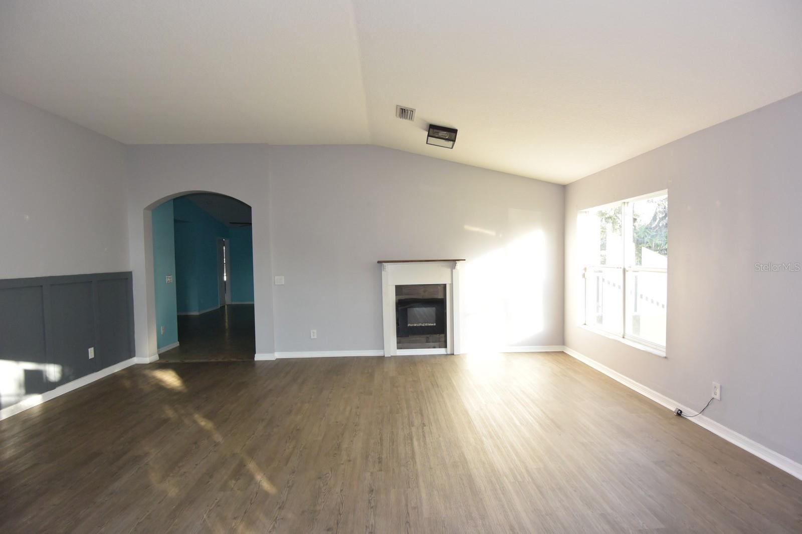 KINGSFIELD LAKES PH 2 - Residential