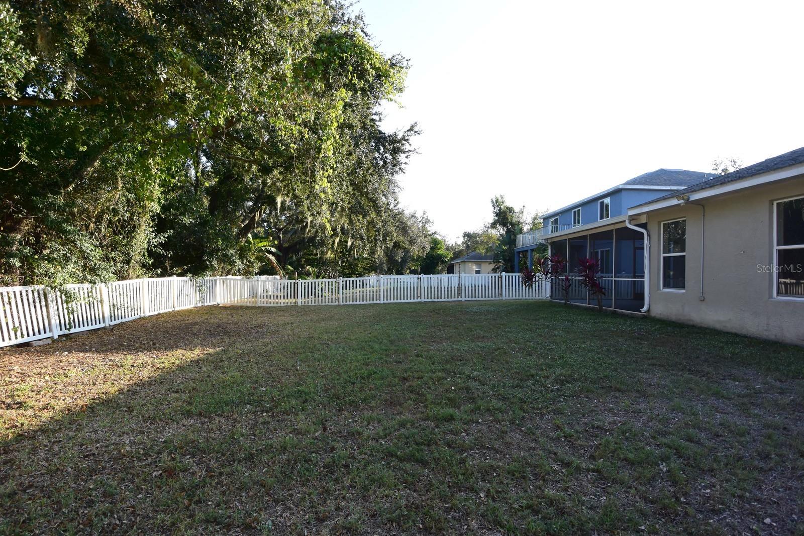 KINGSFIELD LAKES PH 2 - Residential