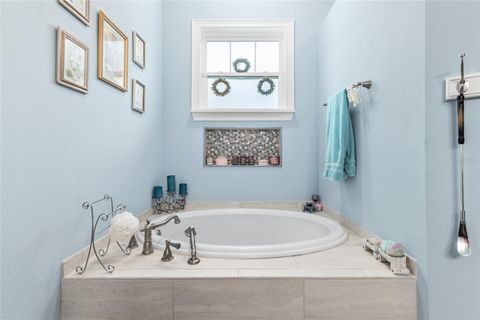 Tiny photo for 206 SE 15th Avenue, Ocala, FL 34471 (MLS # OM721957)