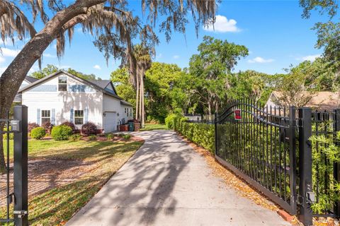 Tiny photo for 206 SE 15th Avenue, Ocala, FL 34471 (MLS # OM721957)