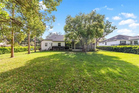 Tiny photo for 206 SE 15th Avenue, Ocala, FL 34471 (MLS # OM721957)