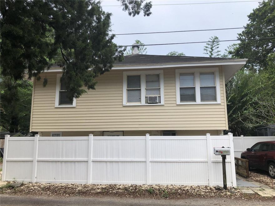 Charming bungalow in the heart of Saint Petersburg featuring 1 bedroom and 1 bathroom. This lovely unit offers an inviting front porch, spacious living area with ceramic tile floors, and a cozy open kitchen with appliances. Conveniently located near local shops, dining, and parks, this home provides both comfort and accessibility to city amenities. Must have one month’s rent and security deposit. Don’t miss the opportunity to enjoy this delightful residence and keep it well-maintained!
