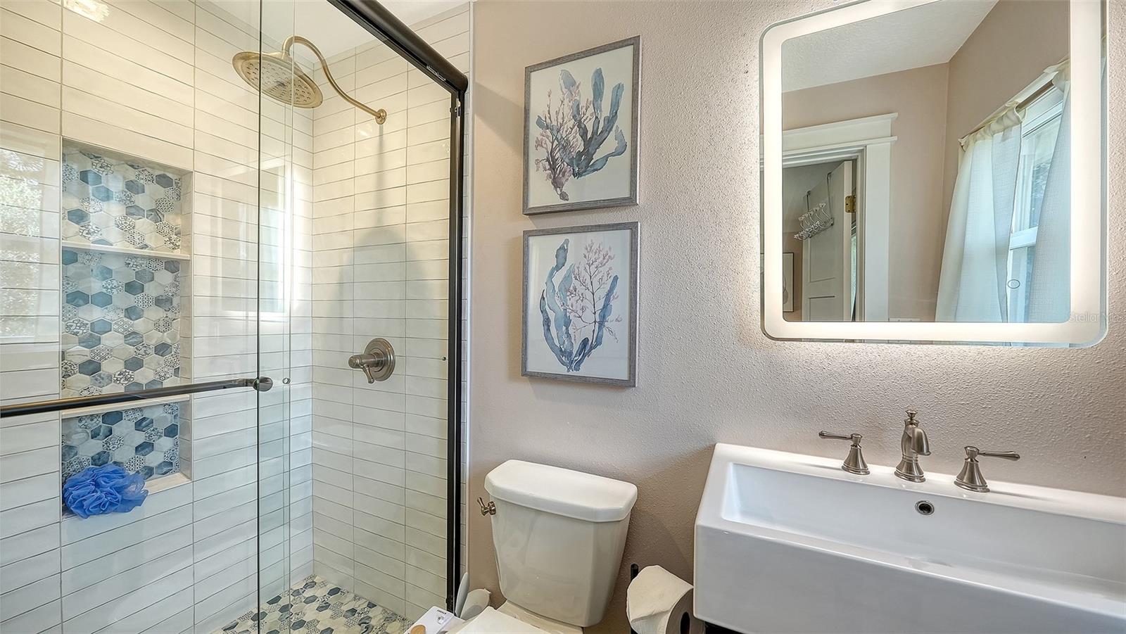 COUNTRY CLUB SHORES SEC 02 - Residential