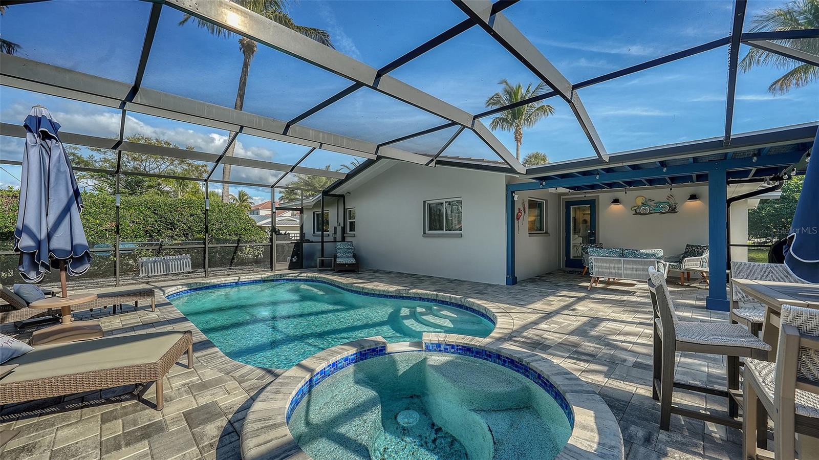 COUNTRY CLUB SHORES SEC 02 - Residential