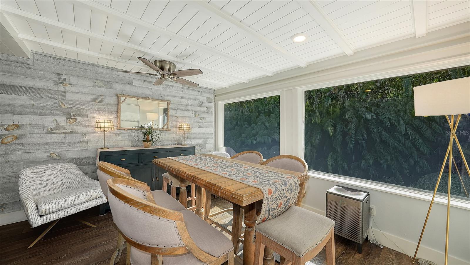 COUNTRY CLUB SHORES SEC 02 - Residential