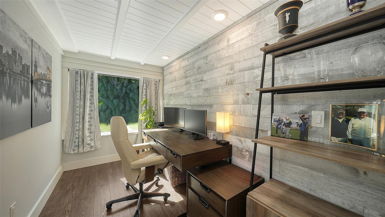 COUNTRY CLUB SHORES SEC 02 - Residential