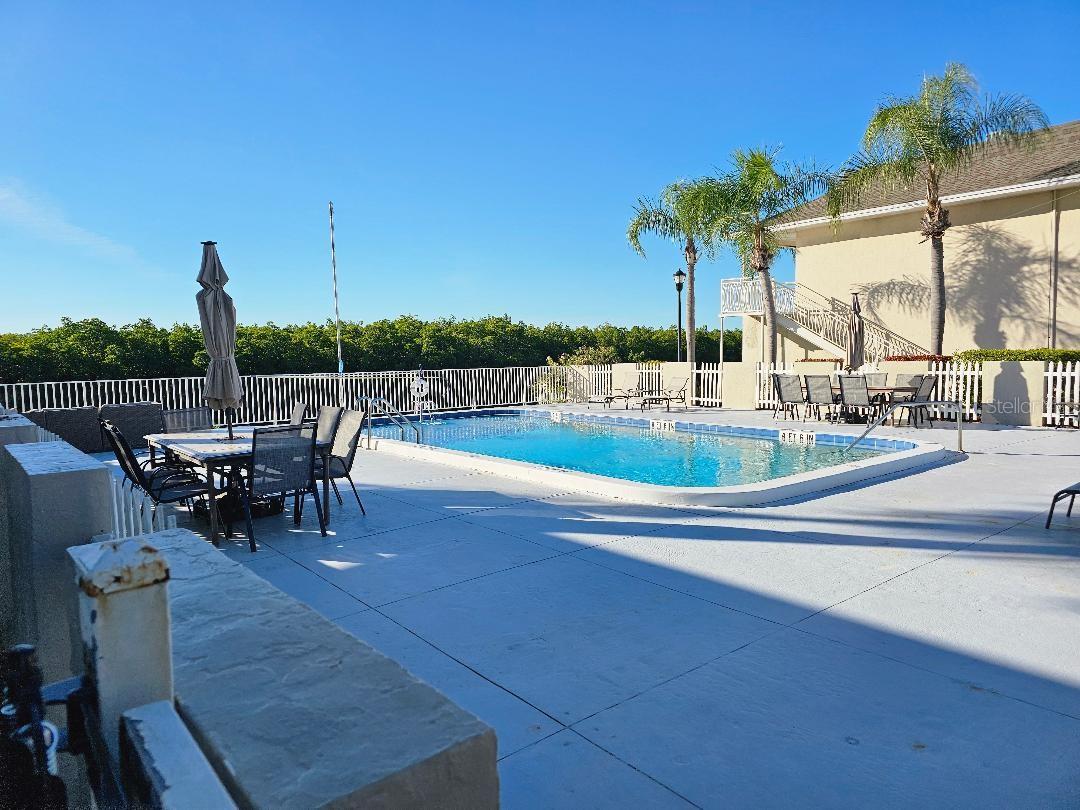 BAY POINTE CONDO - Residential