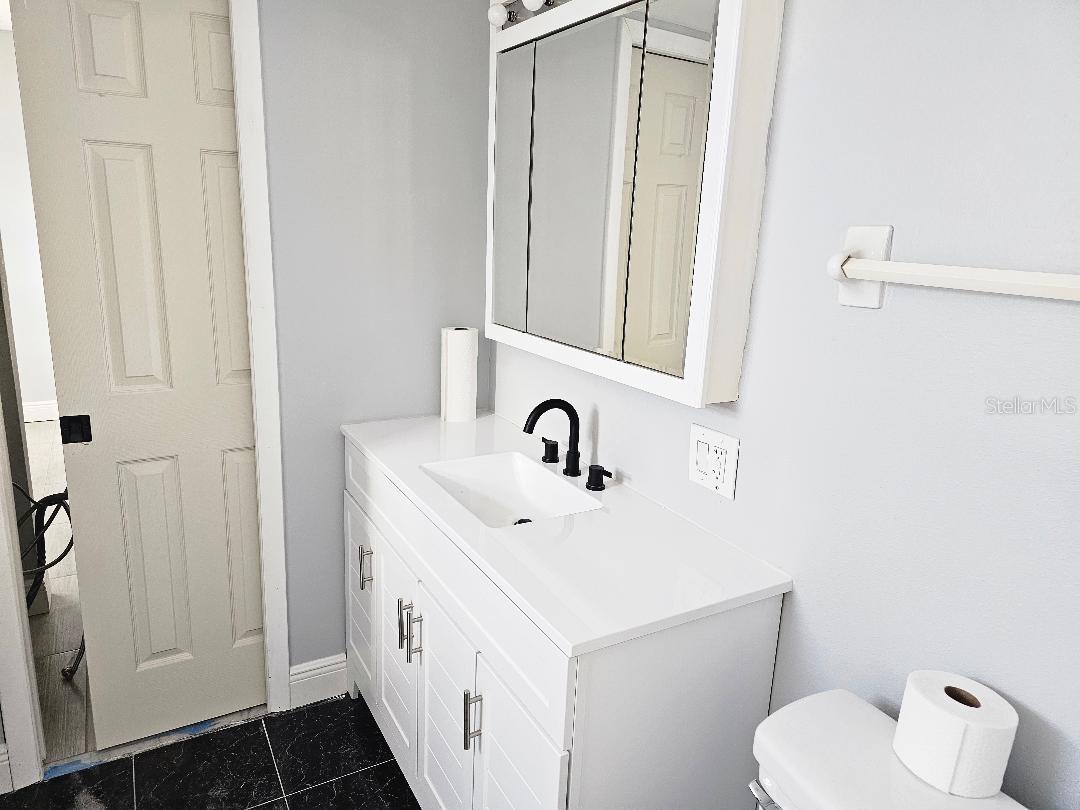 BAY POINTE CONDO - Residential