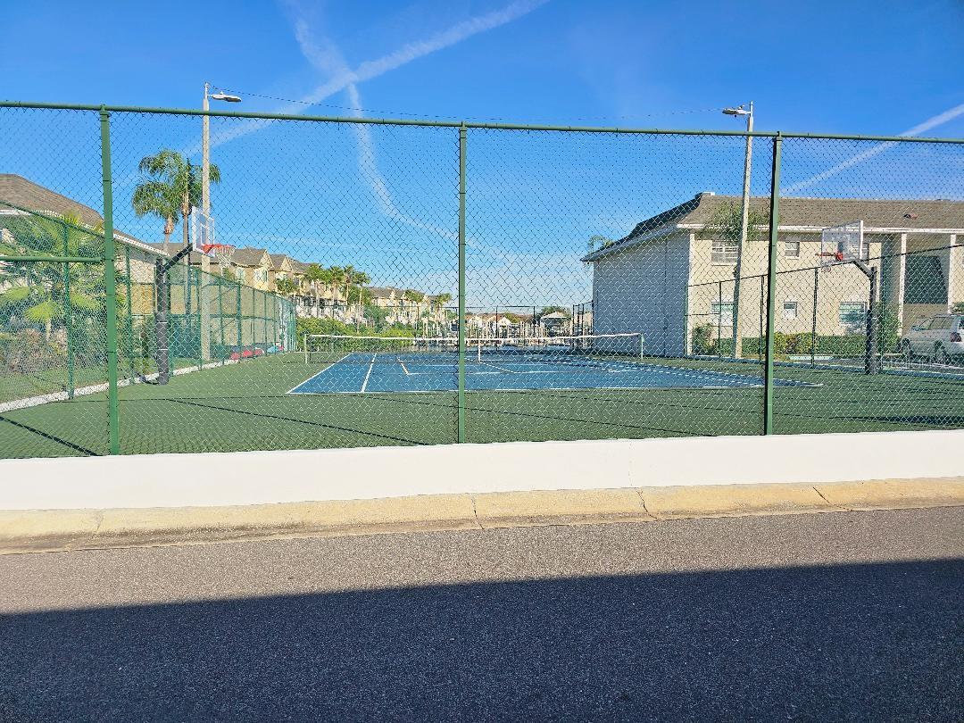 BAY POINTE CONDO - Residential