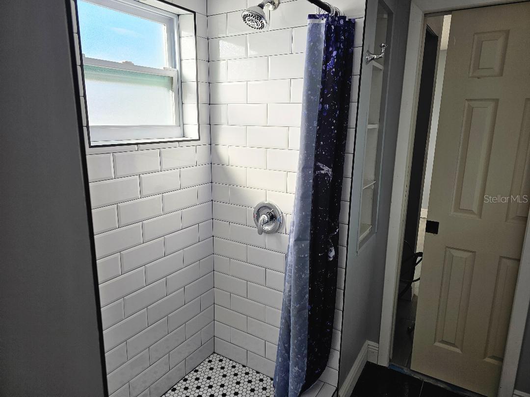 BAY POINTE CONDO - Residential