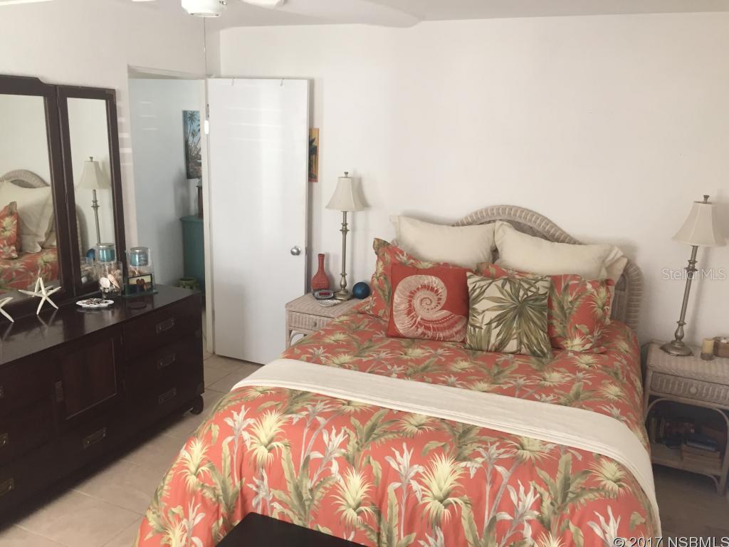 Detwilers N 650 Ft Lt 02 16 17 34 New Smyrna Beach - Residential