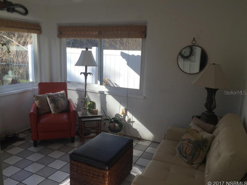 Detwilers N 650 Ft Lt 02 16 17 34 New Smyrna Beach - Residential