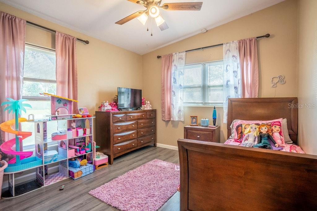 SUNLAND ESTATES - Residential