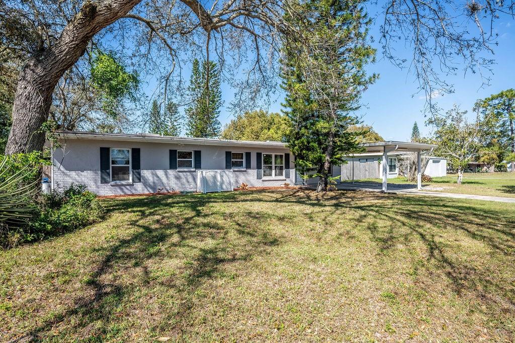 SUNLAND ESTATES - Residential