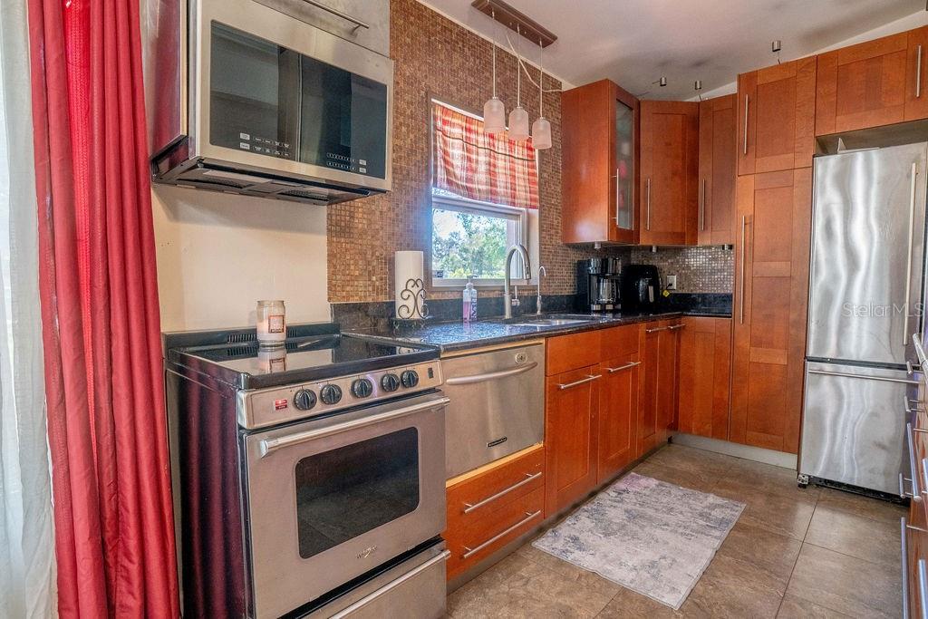 SUNLAND ESTATES - Residential