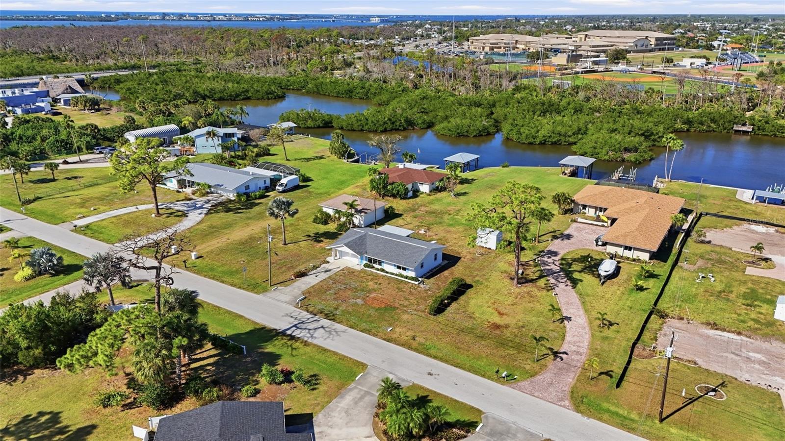 2050 OYSTER CREEK DRIVE