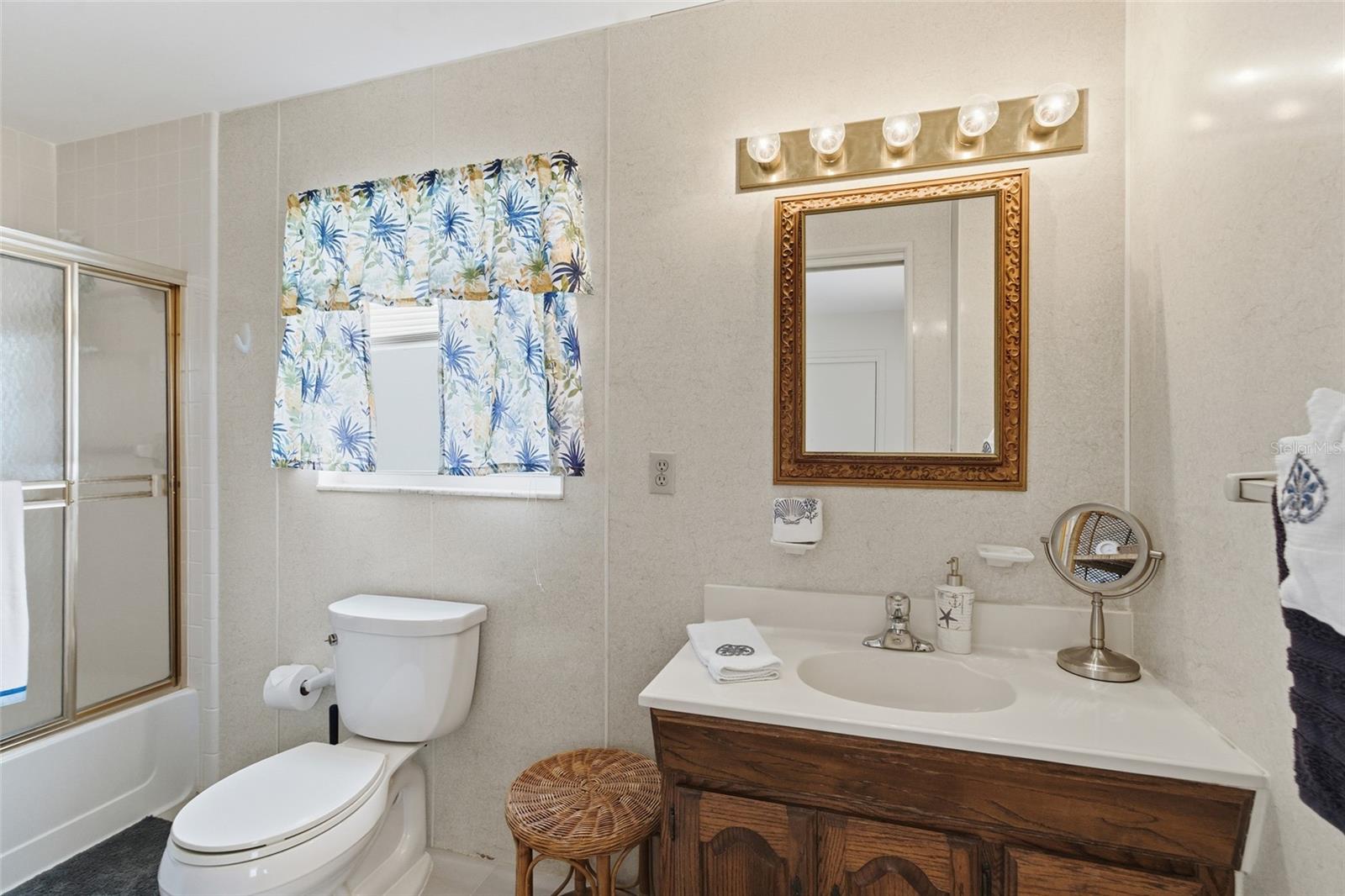 GROVE CITY - Residential