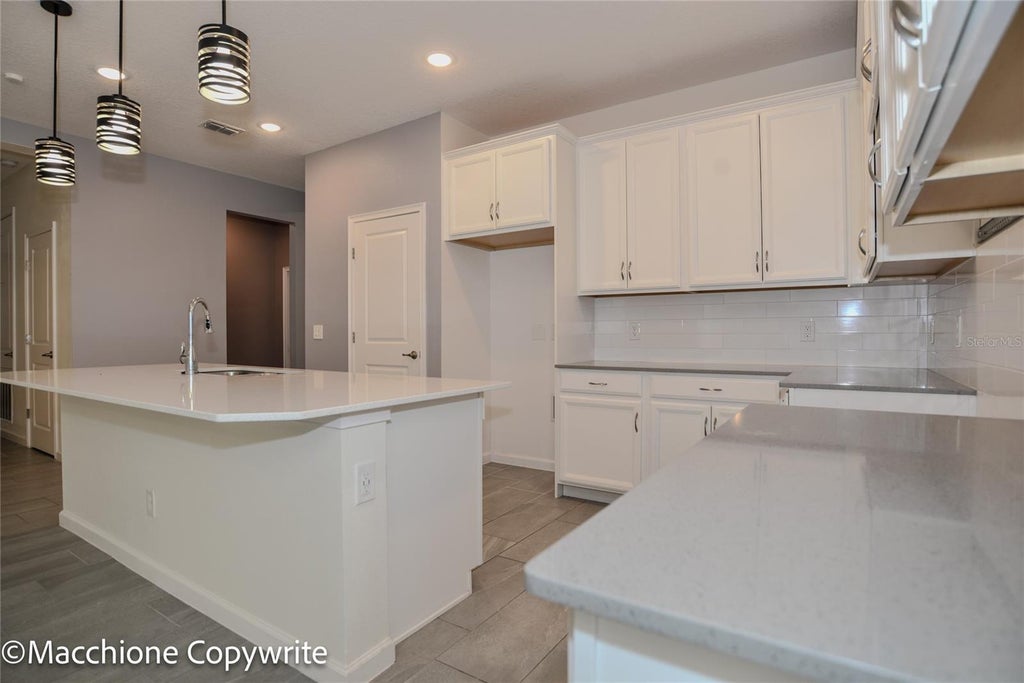 Photo of 640 Fortuna Drive, Davenport, FL 33837 (MLS # L4965645)