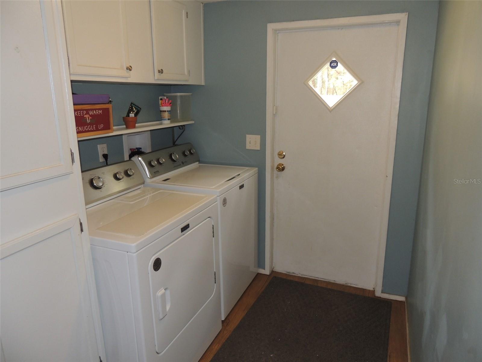 UNIVERSITY OAKS - Residential