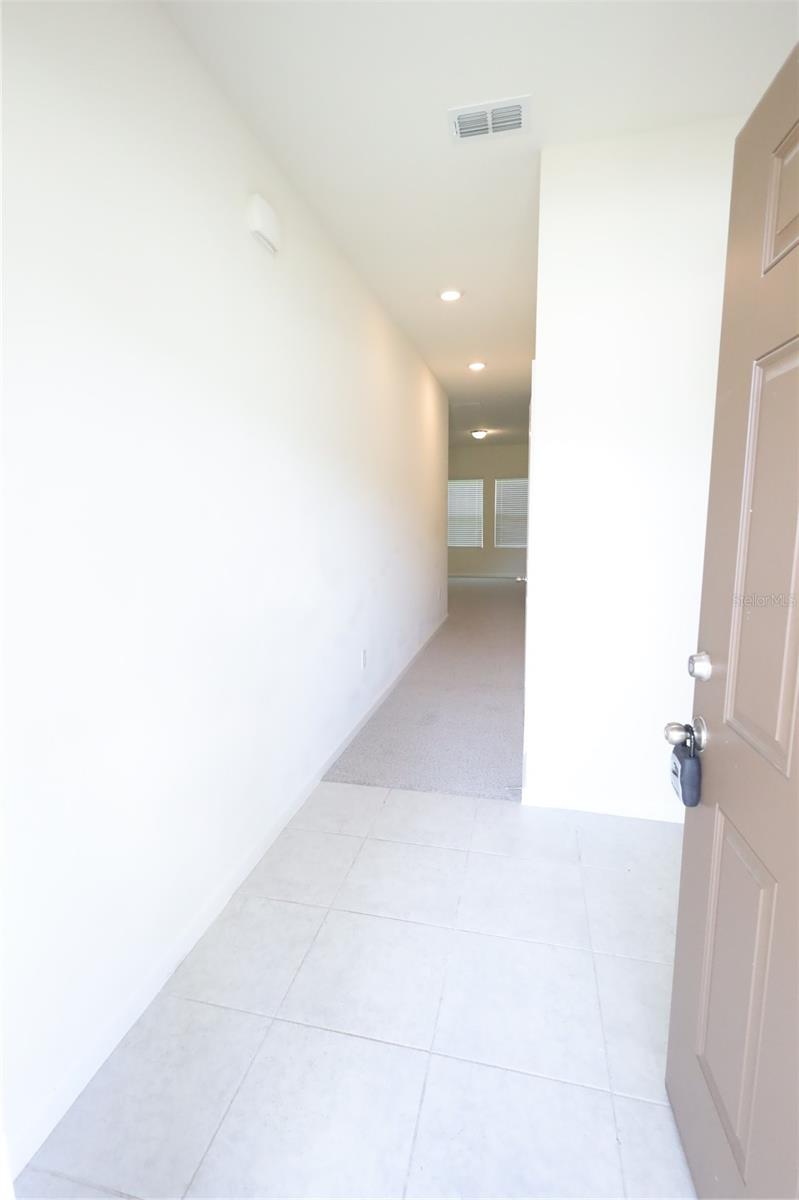 2252 LITCHFIELD LOOP