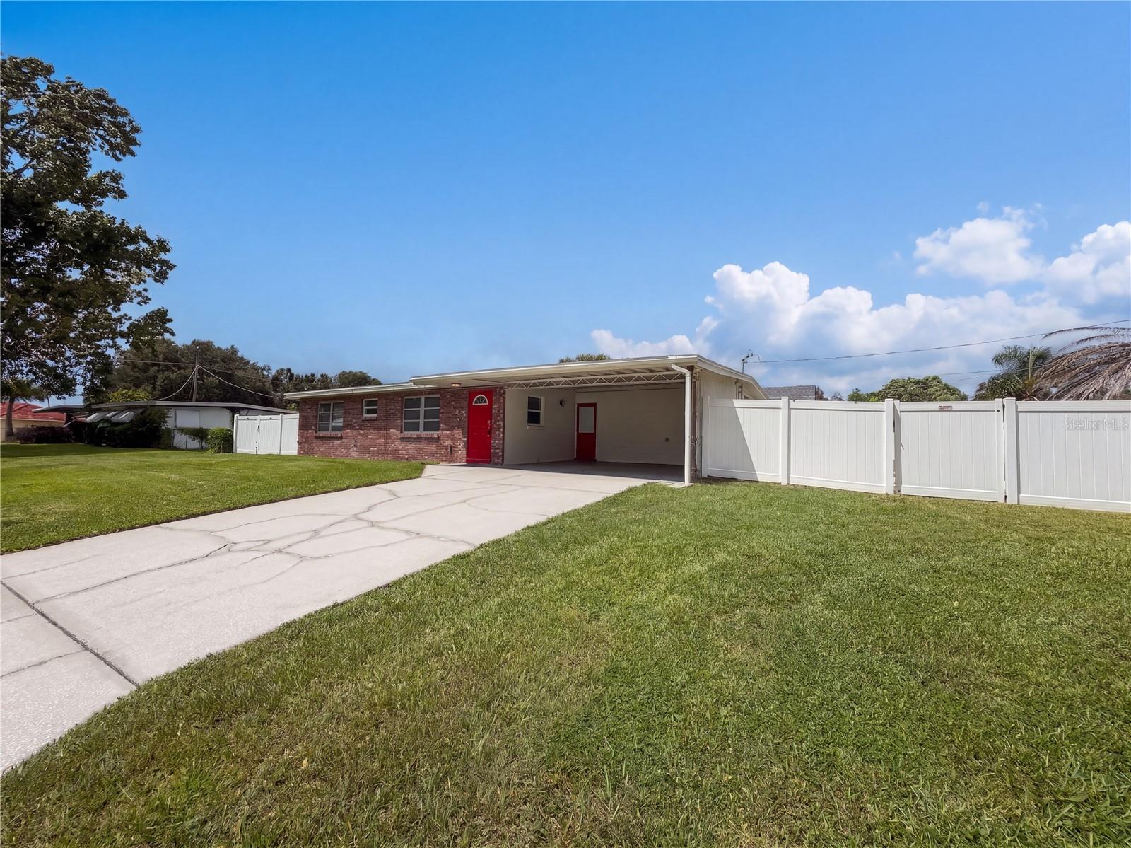 119 LANTERN LANE