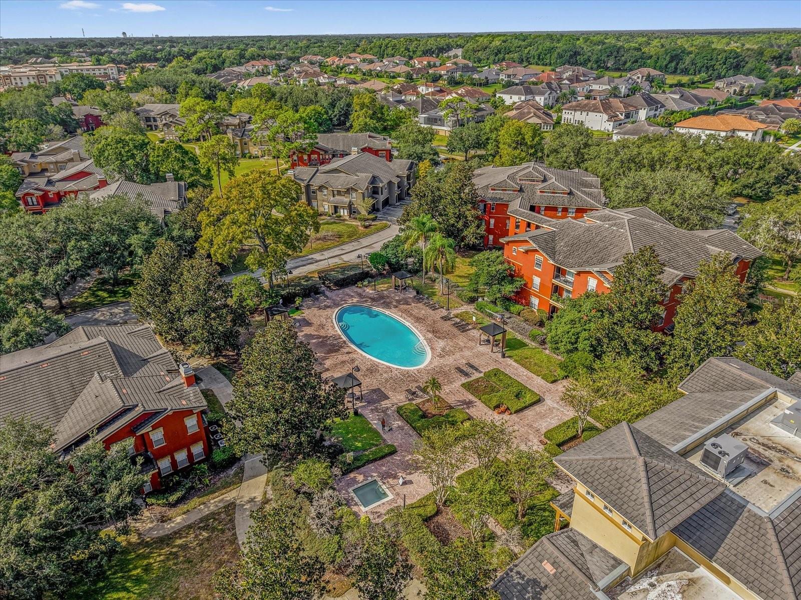 NOTTING HILL A CONDO - Residential