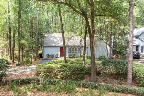 Photo of 8432 SW 46 Road, Gainesville, FL 32608 (MLS # GC538909)