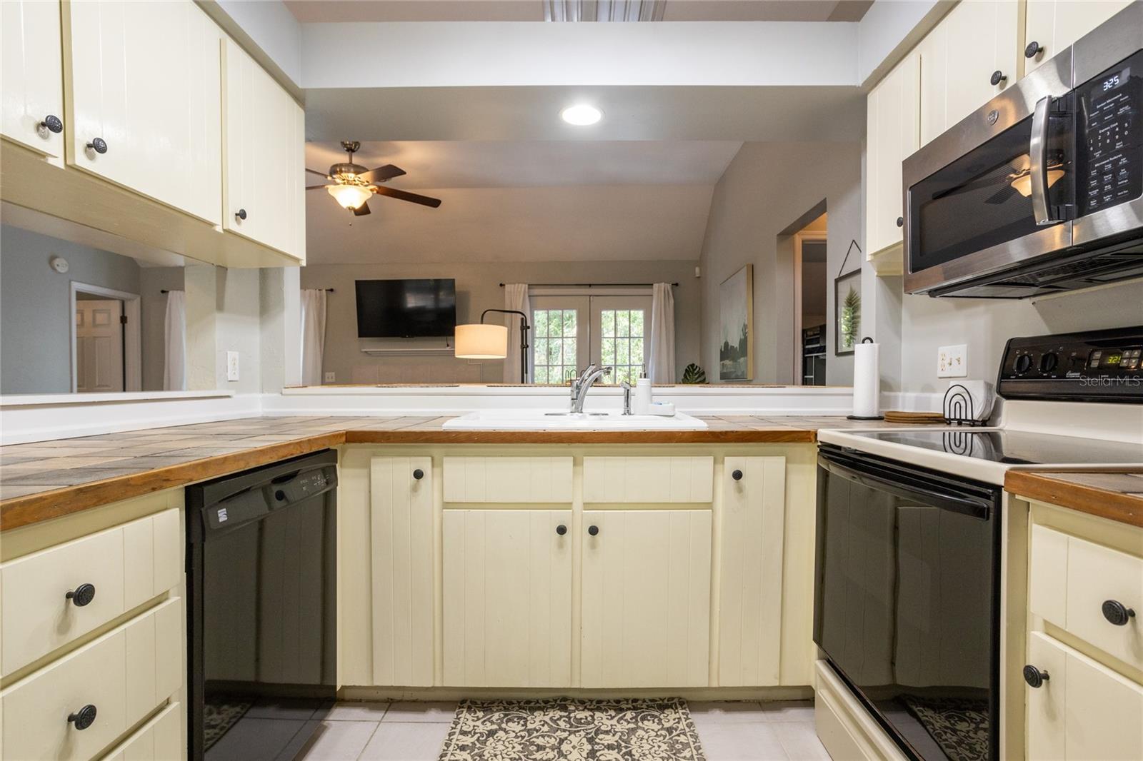 HAILE PLANTATION UNIT 5 - Residential