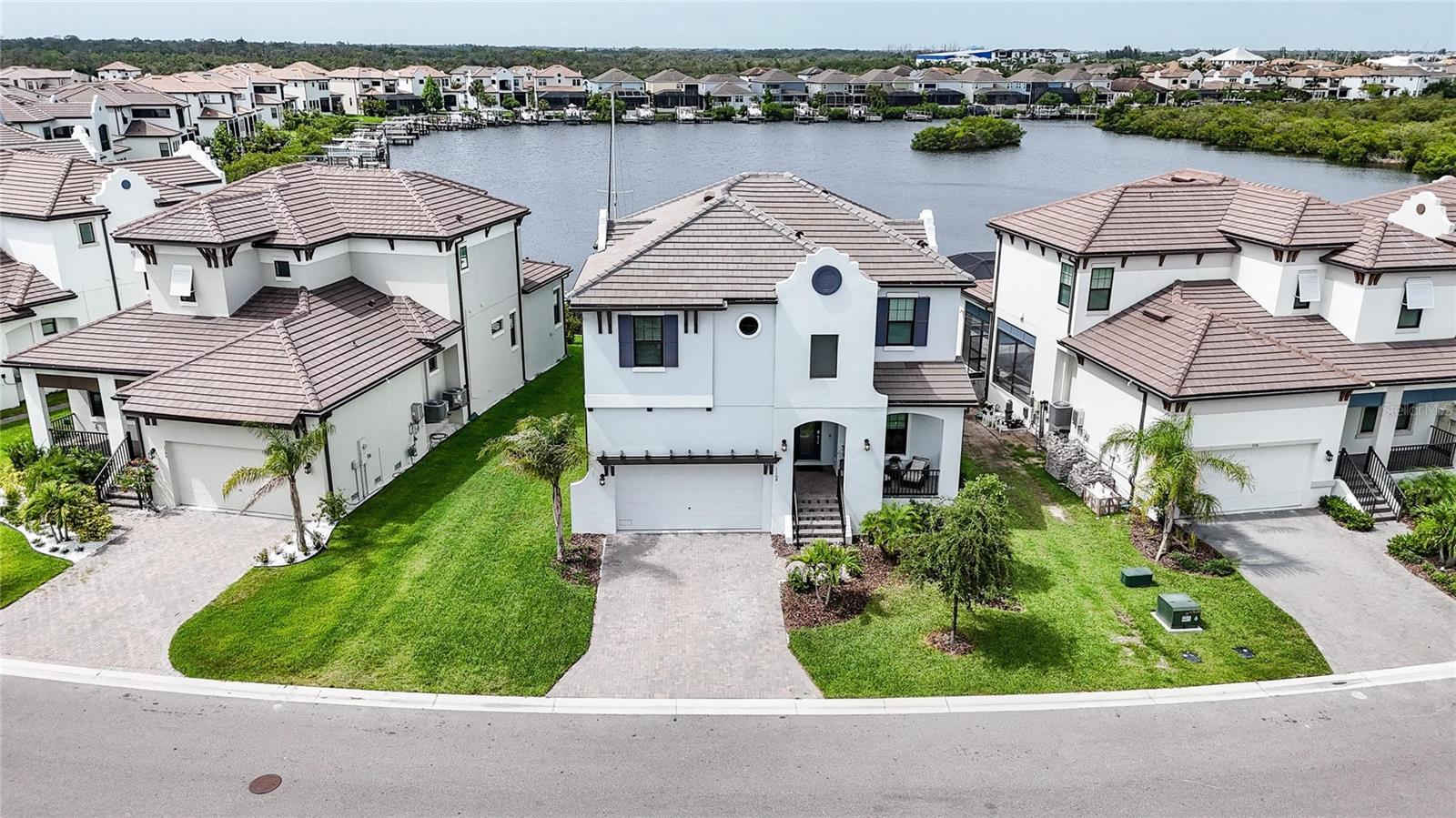 1108 SEAGRAPE DRIVE