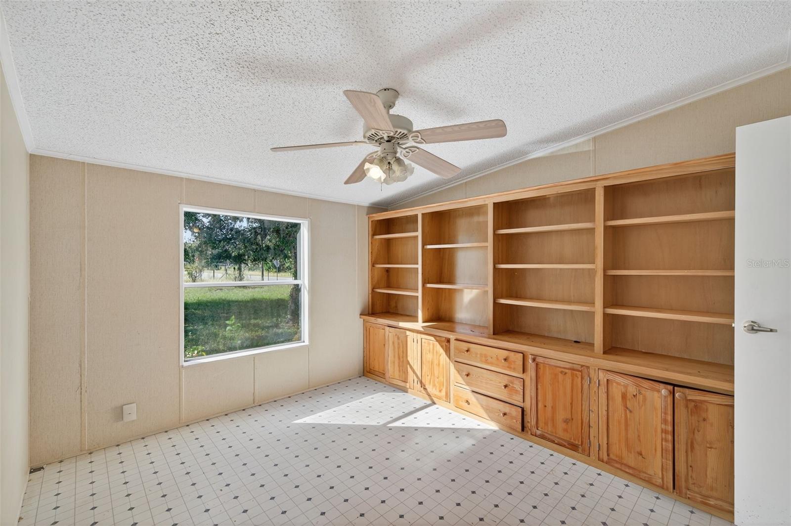 HIGHLANDS UNREC - Residential
