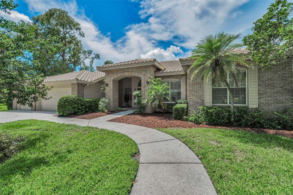 Photo of 85 Kelleys Trail, Oldsmar, FL 34677 (MLS # TB8419119)