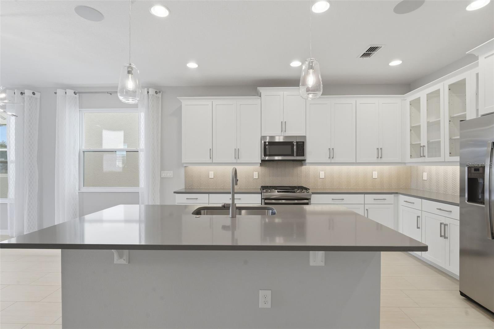 ENCORE/OVATION PH 1 - Residential