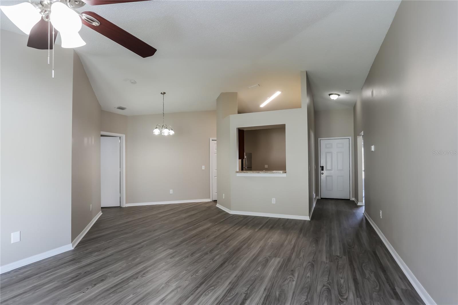 SUMMERFIELD VILLG 1 TRCT 38 - Residential Lease