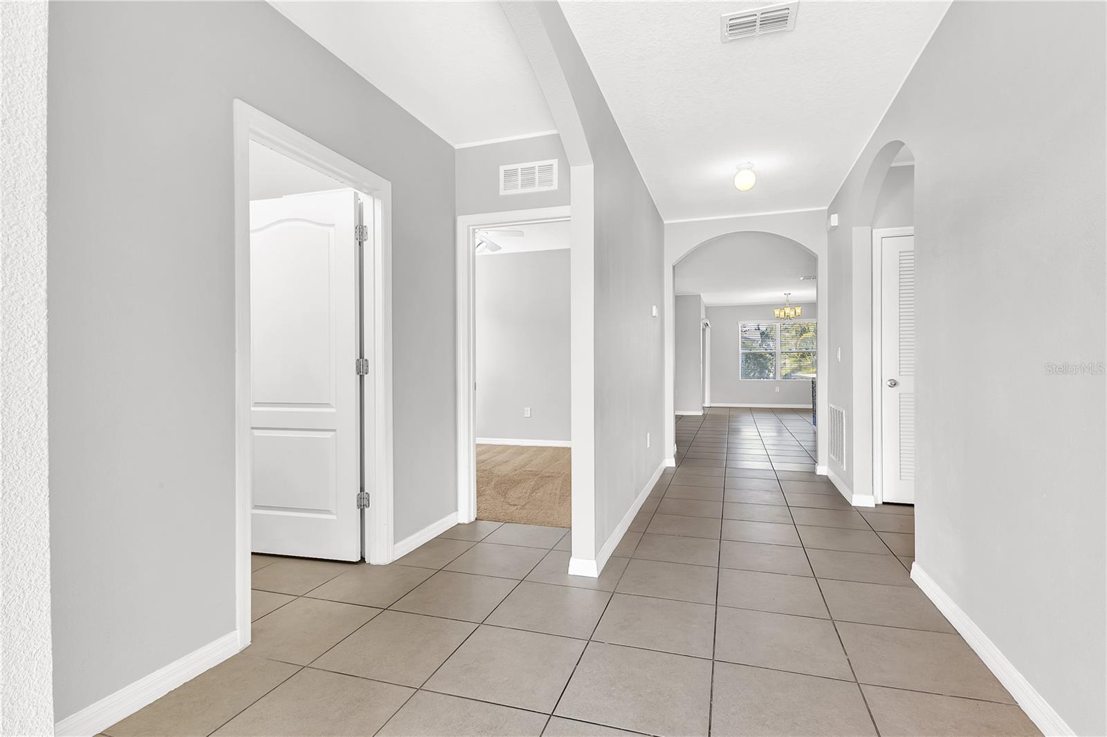 CALABAY AT TOWER LAKE PH 03 - Residential