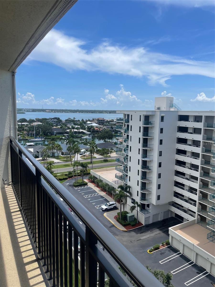 ISLAND WALK CONDO - Residential Lease