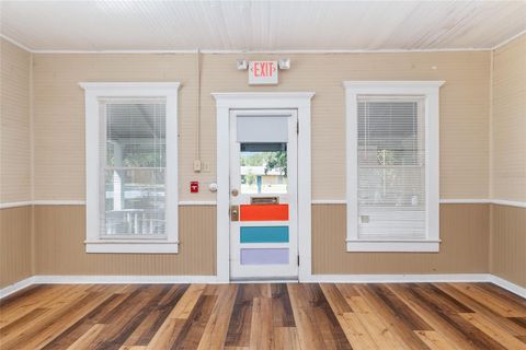 Tiny photo for 5610 Avenue G, Mc Intosh, FL 32664 (MLS # GC534202)