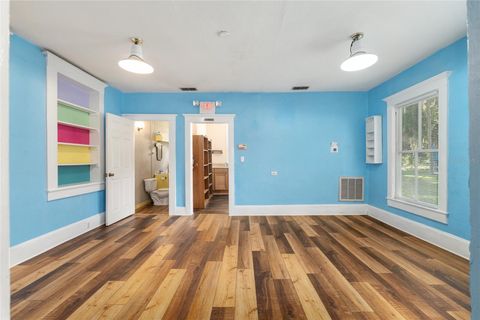 Tiny photo for 5610 Avenue G, Mc Intosh, FL 32664 (MLS # GC534202)