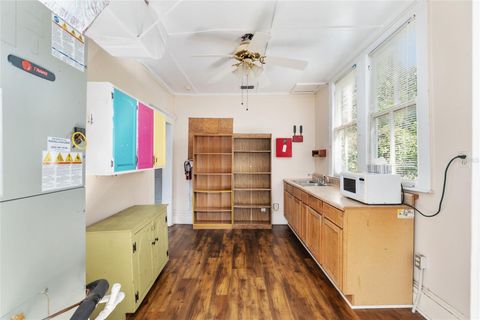 Tiny photo for 5610 Avenue G, Mc Intosh, FL 32664 (MLS # GC534202)